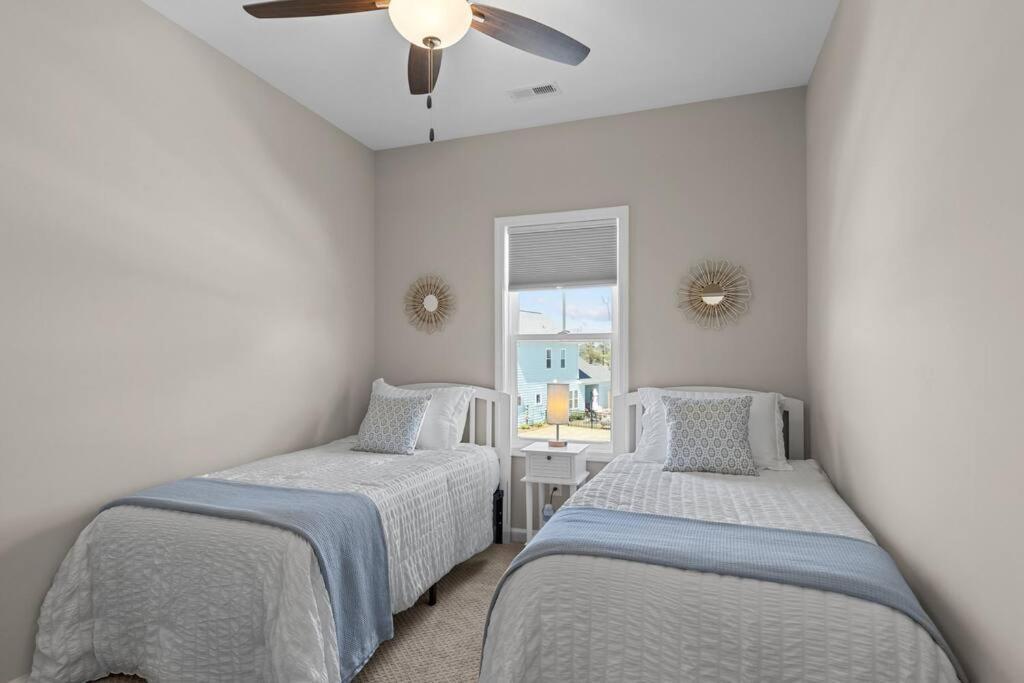 Beau Coast Getaway Villa Beaufort Exterior photo