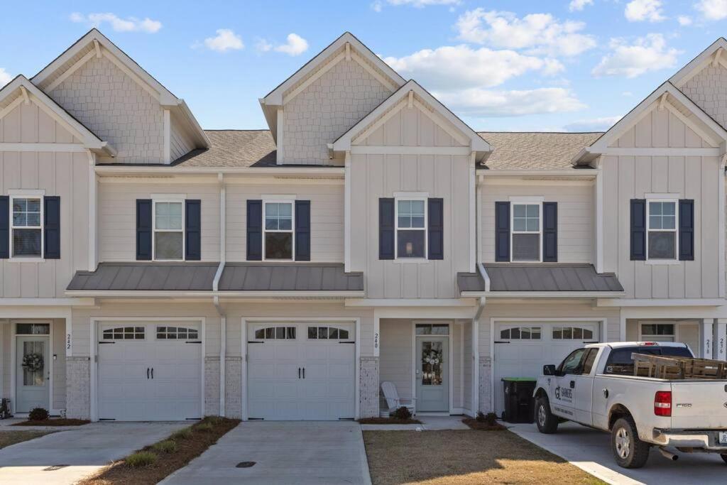 Beau Coast Getaway Villa Beaufort Exterior photo